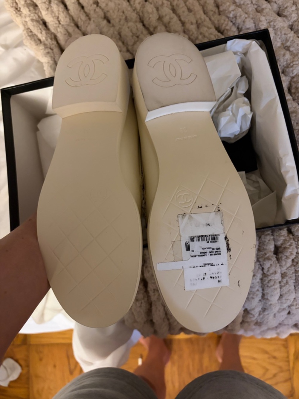 CHANEL Cream Leather Loafers with Gold CC Emblem - Picture 3 of 5